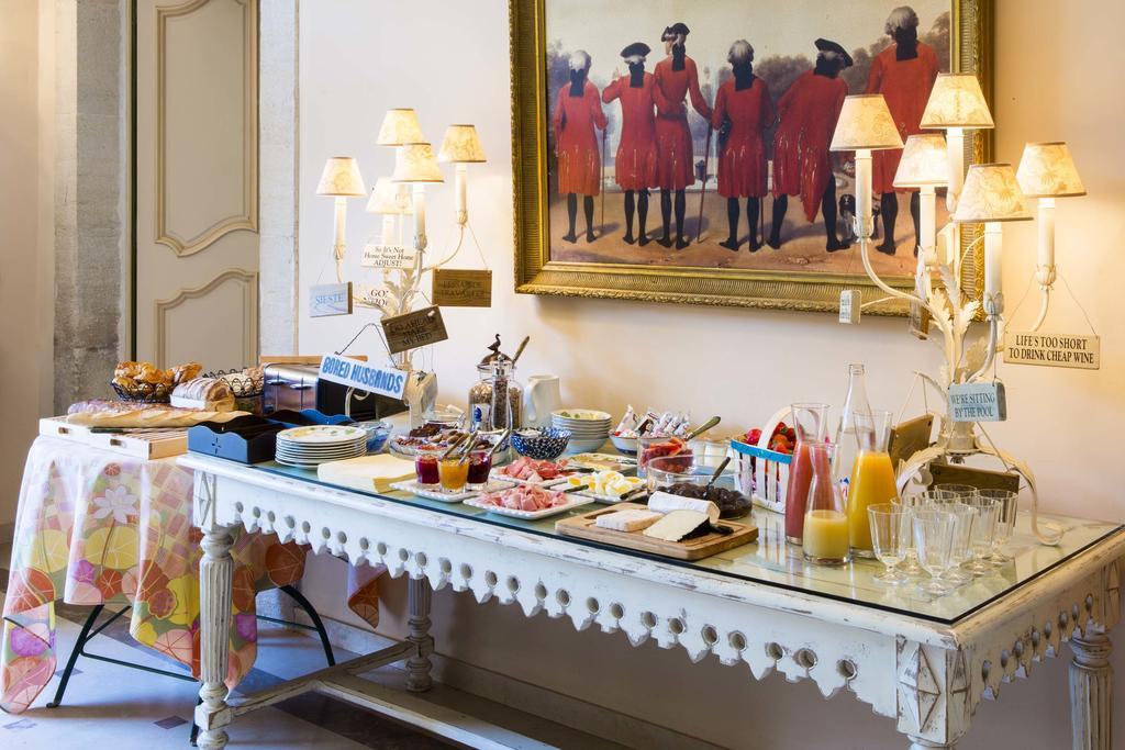 ロリオル・デュ・コンタ Chateau Talaud Bed & Breakfast エクステリア 写真